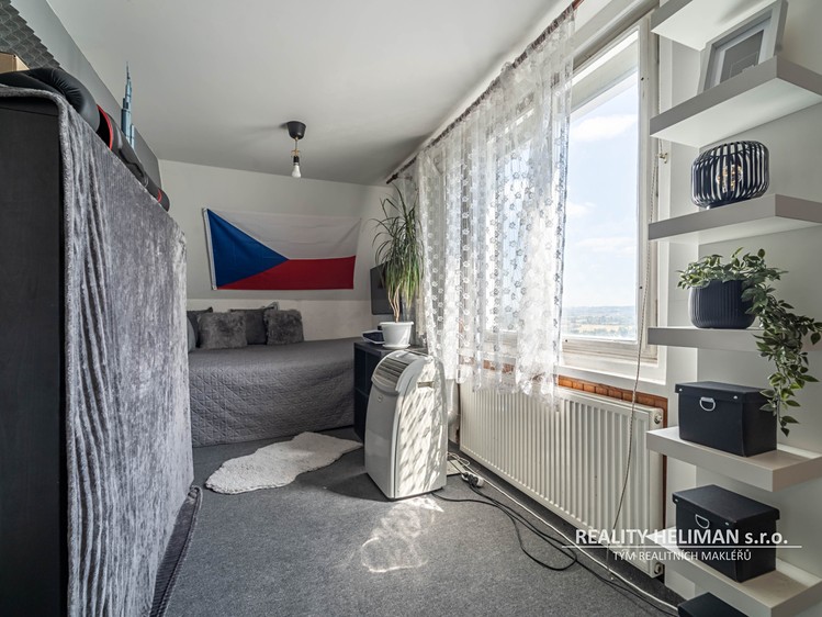 Prodej bytu 3+1 107 m² (Mezonet) - foto 5