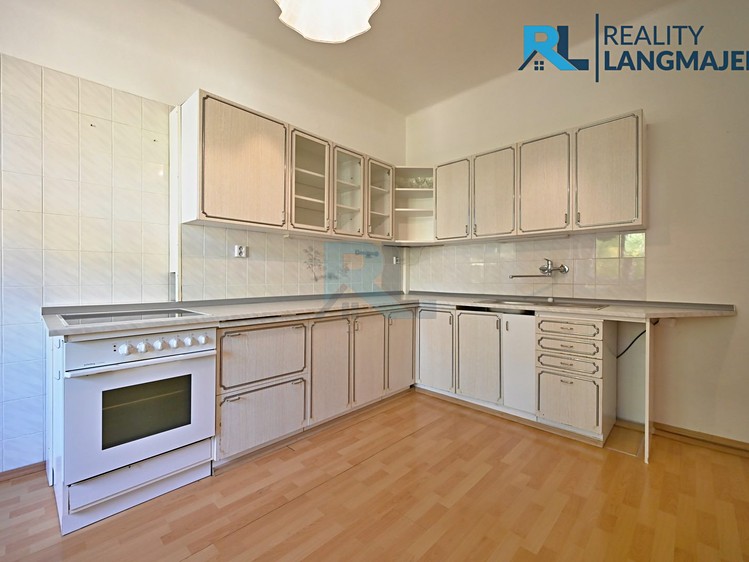 Prodej bytu 2+1 88 m² - foto 4