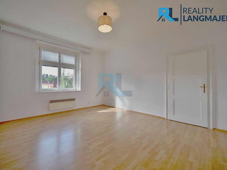 Prodej bytu 2+1 88 m² - foto 6