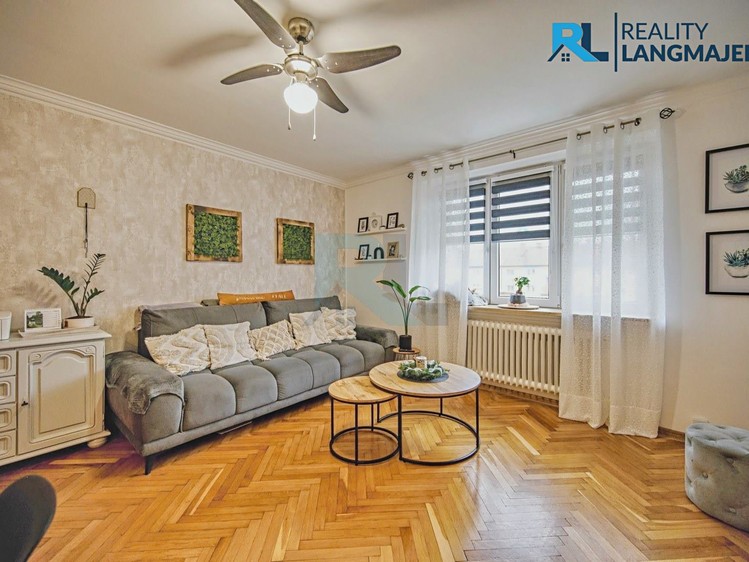 Prodej bytu 3+1 74 m² - foto 2