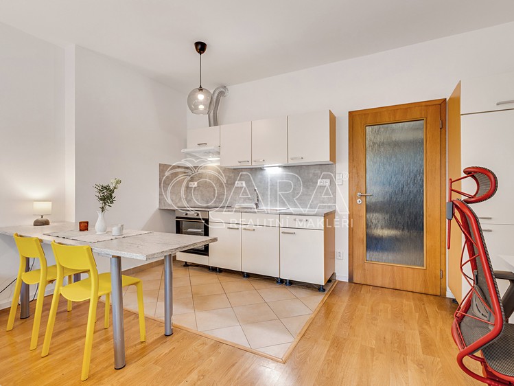 Prodej bytu 1+kk 48 m² (Jednopodlažní) - foto 7
