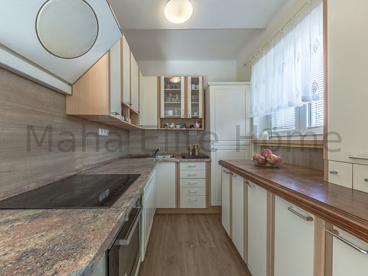 Prodej bytu 3+kk 54 m² - foto 1