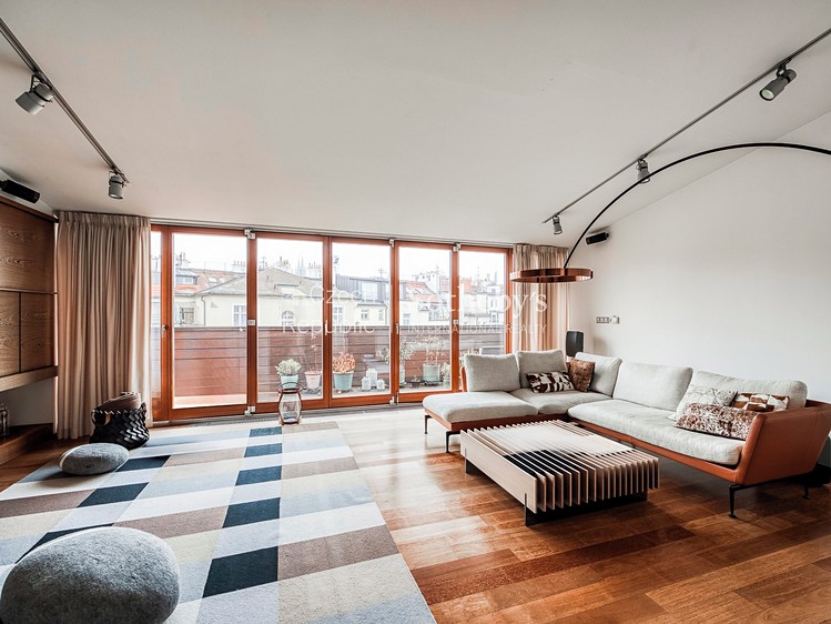 Prodej bytu 4+kk 194 m² (Mezonet) - foto 2