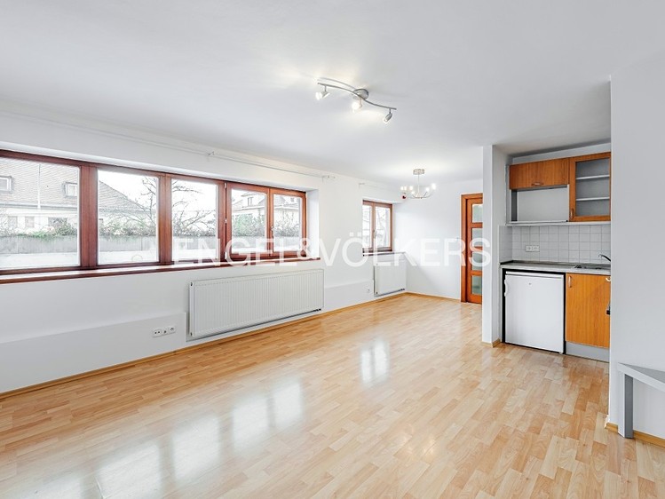 Pronájem bytu 2+kk 50 m² - foto 1