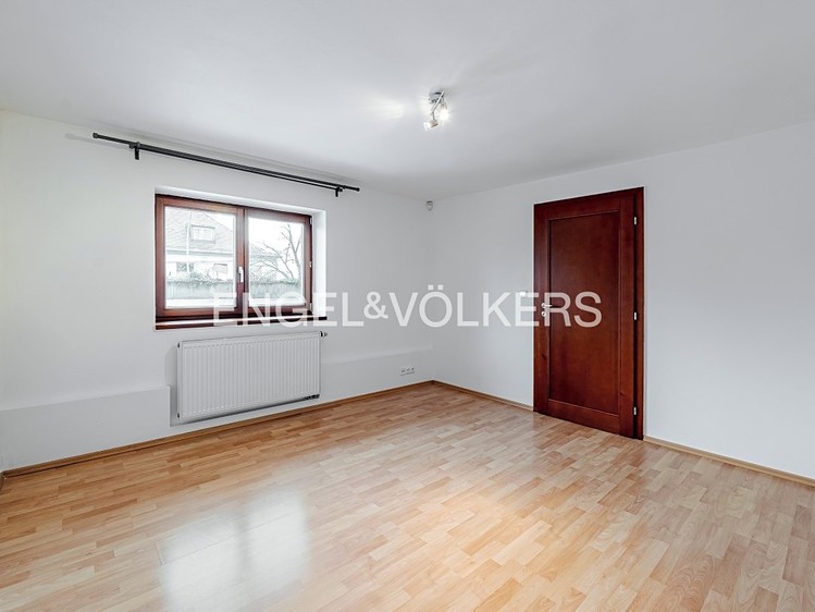 Pronájem bytu 2+kk 50 m² - foto 5