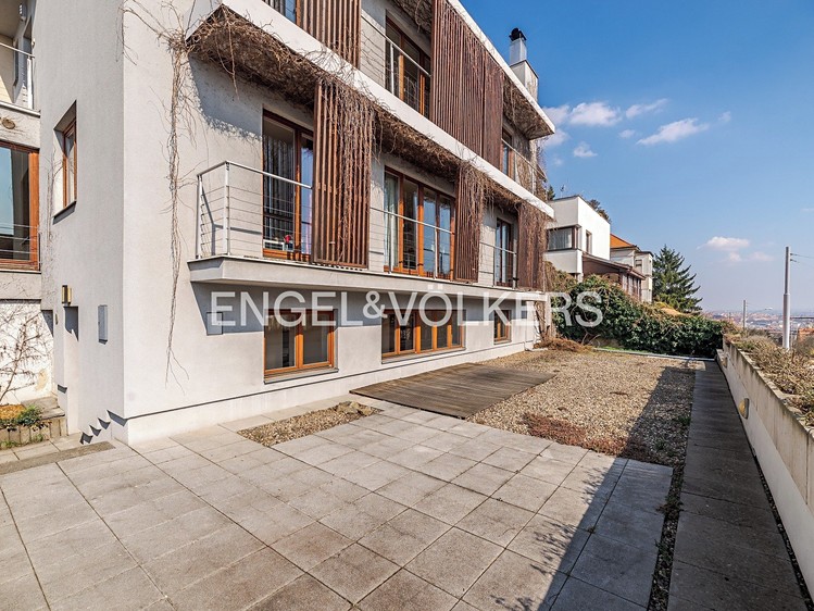 Pronájem bytu 2+kk 50 m² - foto 8