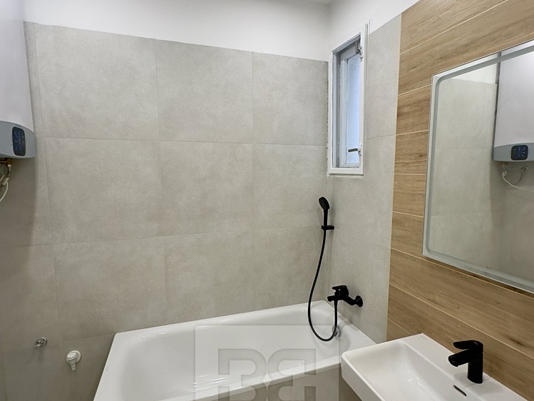 Pronájem bytu 2+kk 51 m² - foto 6