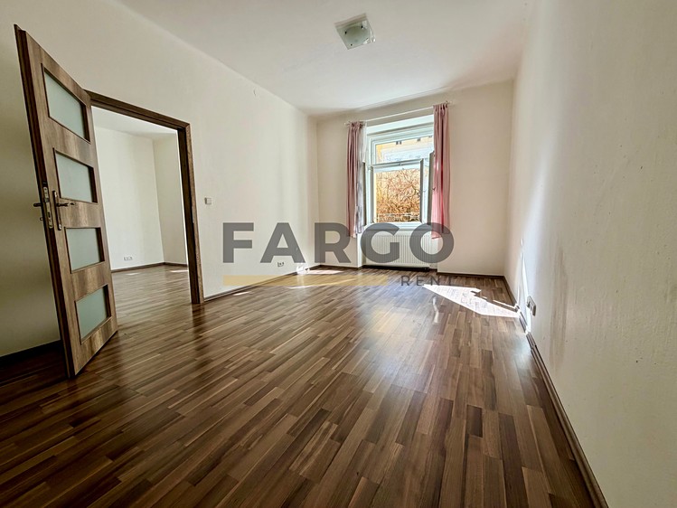 Pronájem bytu 2+kk 44 m² (Jednopodlažní) - foto 3