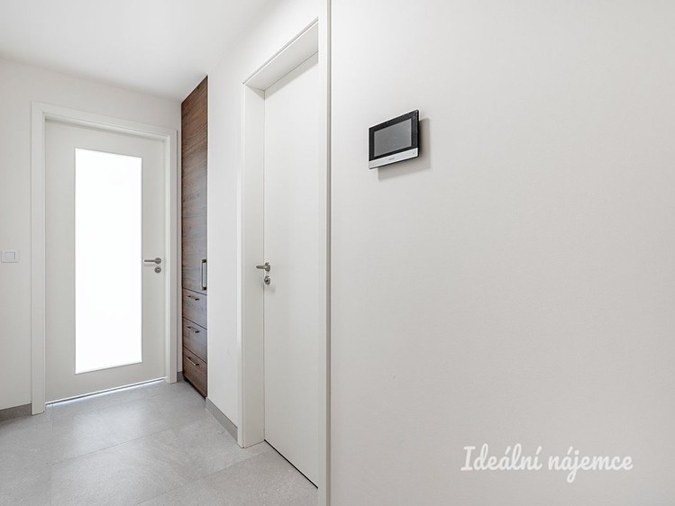 Pronájem bytu 1+kk 31 m² - foto 7