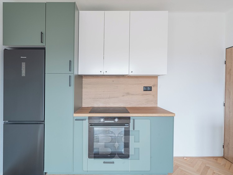 Pronájem bytu 3+kk 60 m² - foto 5