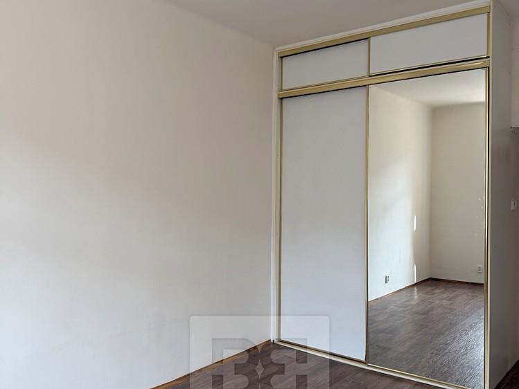 Pronájem bytu 2+1 52 m² - foto 3