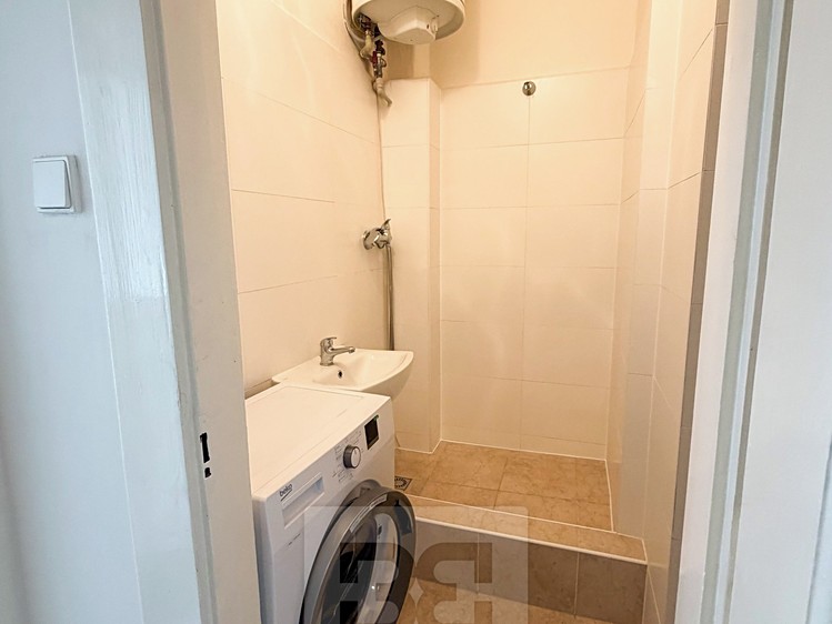 Pronájem bytu 2+1 52 m² - foto 7