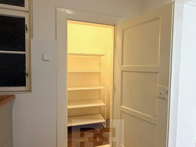 Pronájem bytu 2+1 52 m² - foto 6