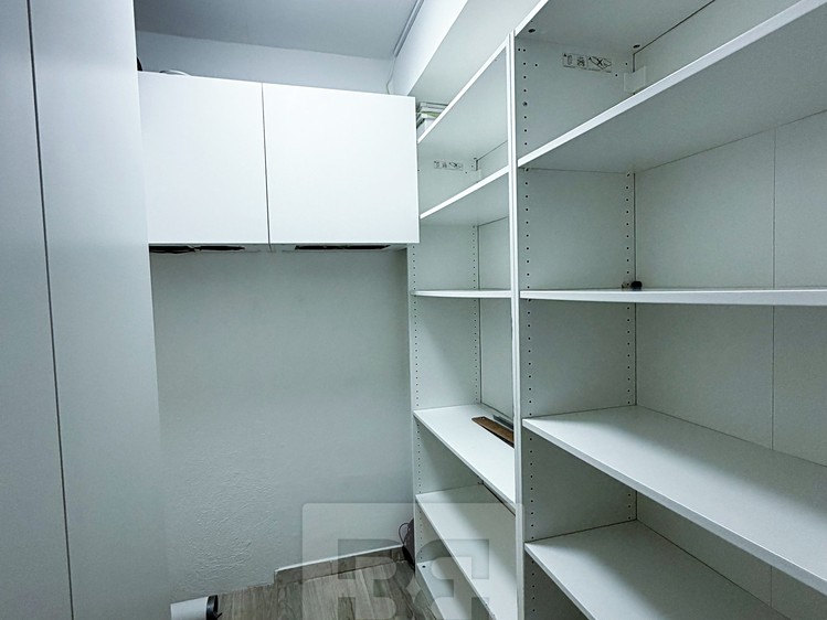 Pronájem bytu 3+1 77 m² - foto 8