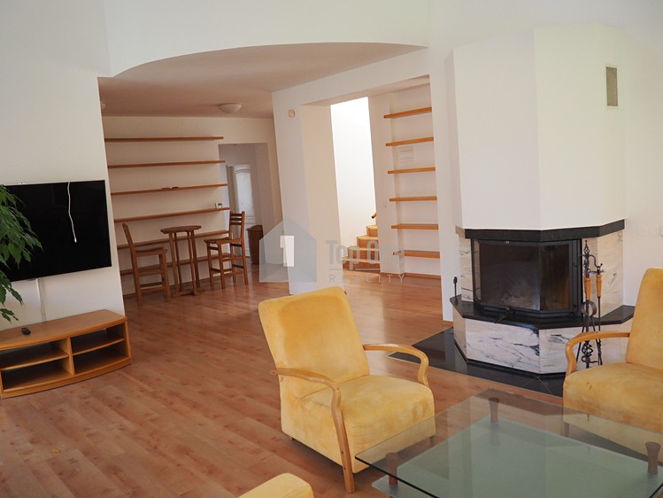 Prodej rodinného domu 514 m², pozemek 918 m² - foto 7
