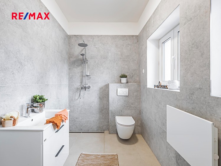 Prodej rodinného domu 80 m², pozemek 154 m² - foto 8