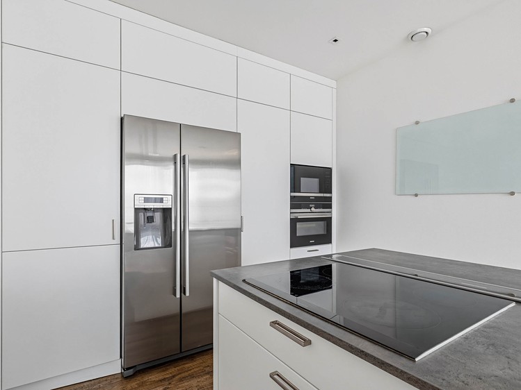 Prodej  rodinného domu 242 m², pozemek 783 m² - foto 6