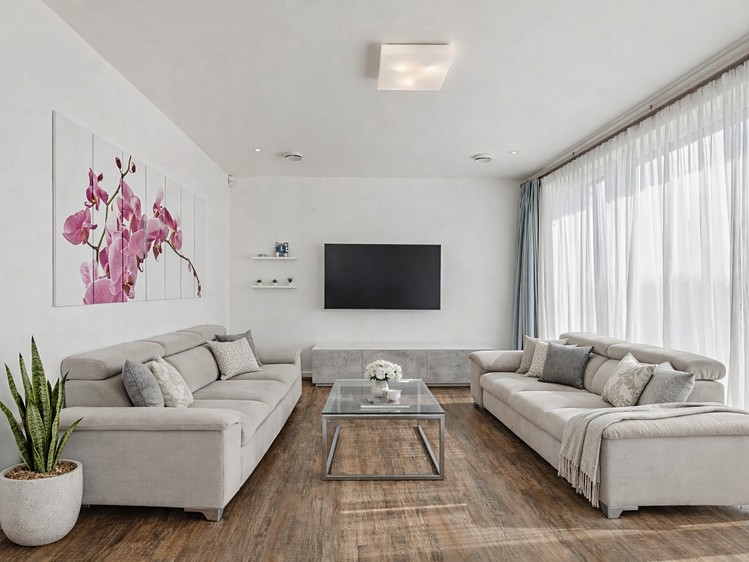 Prodej  rodinného domu 242 m², pozemek 783 m² - foto 5