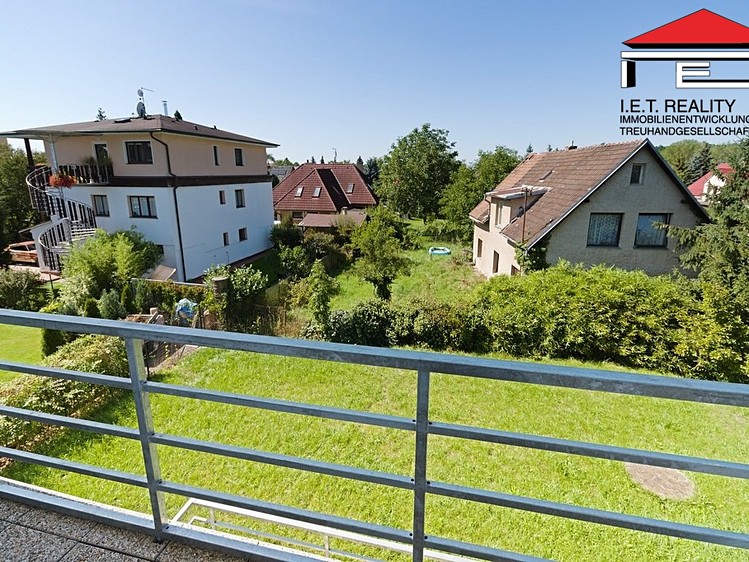 Prodej rodinného domu 270 m², pozemek 645 m² - foto 5