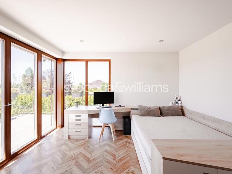 Prodej rodinného domu 227 m², pozemek 809 m² - foto 6