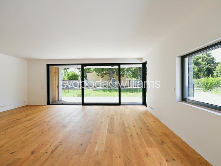 Prodej rodinného domu 185 m², pozemek 192 m² - foto 4