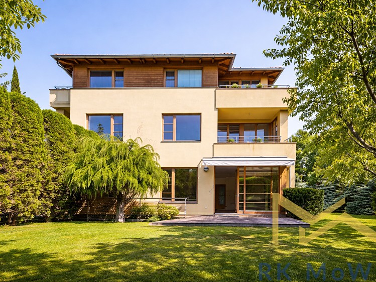 Pronájem rodinného domu 350 m², pozemek 358 m² - foto 7