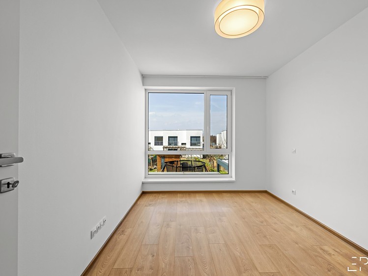 Pronájem rodinného domu 114 m², pozemek 368 m² - foto 8