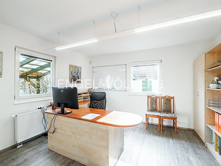 Pronájem rodinného domu 164 m², pozemek 636 m² - foto 8