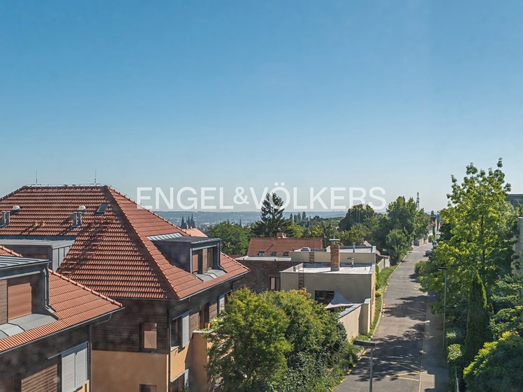 Pronájem vily 316 m², pozemek 522 m² - foto 4