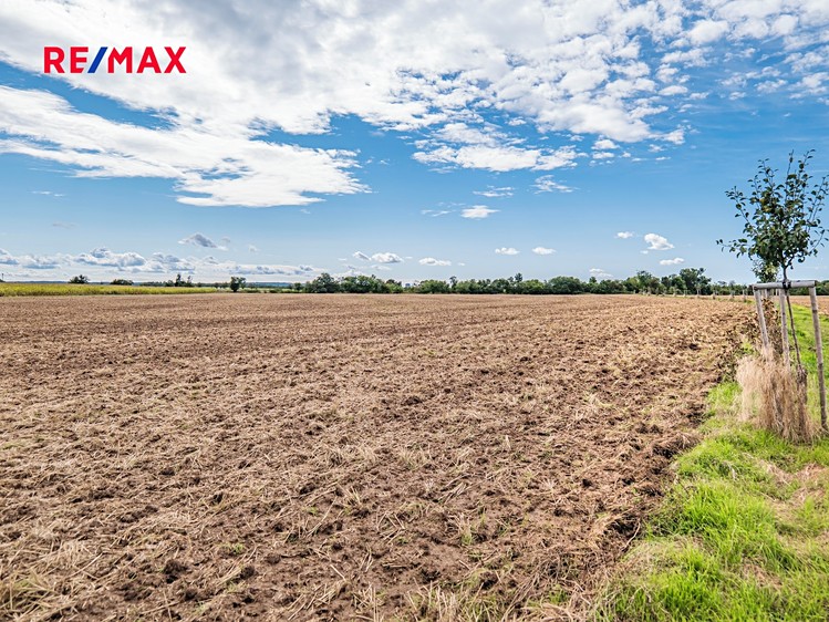 Prodej stavebního pozemku 28 407 m² - foto 5
