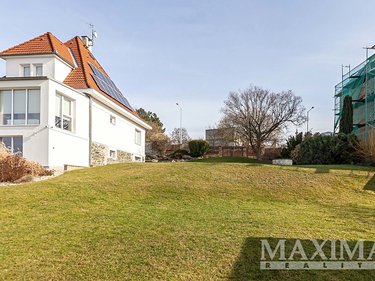 Prodej stavebního pozemku 507 m² - foto 8