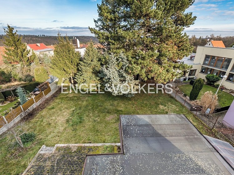 Prodej stavebního pozemku 904 m² - foto 3