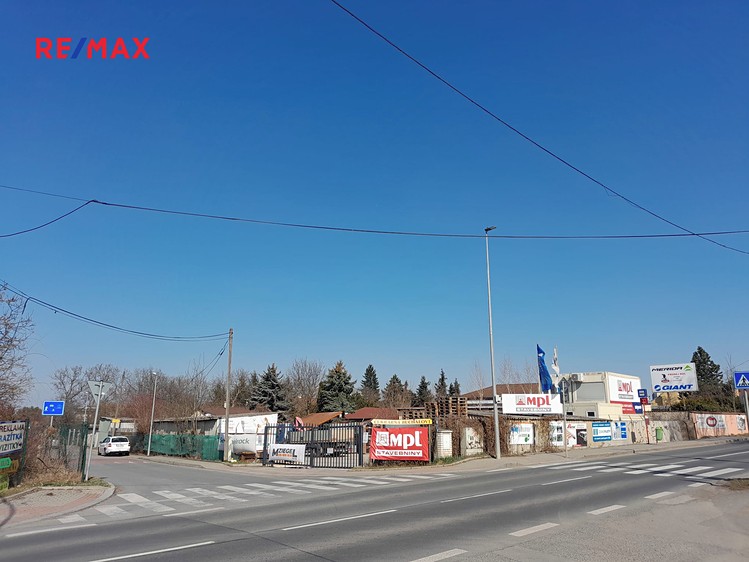 Prodej komerčního pozemku 1 312 m² - foto 1