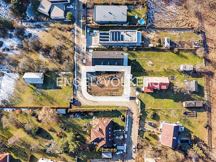 Prodej stavebního pozemku 435 m² - foto 2