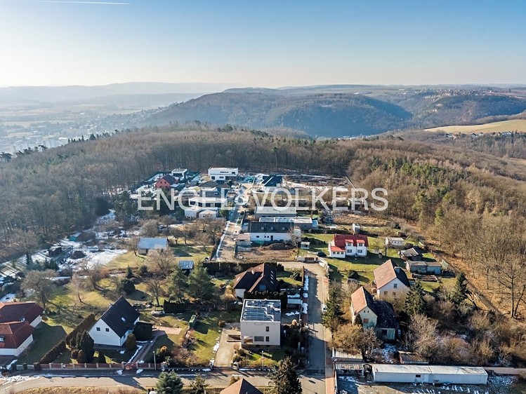 Prodej stavebního pozemku 435 m² - foto 7