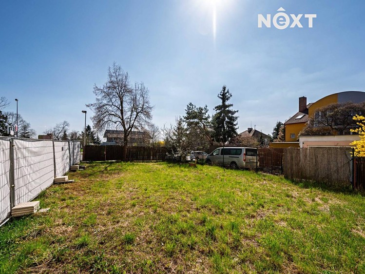 Prodej stavebního pozemku 230 m² - foto 2