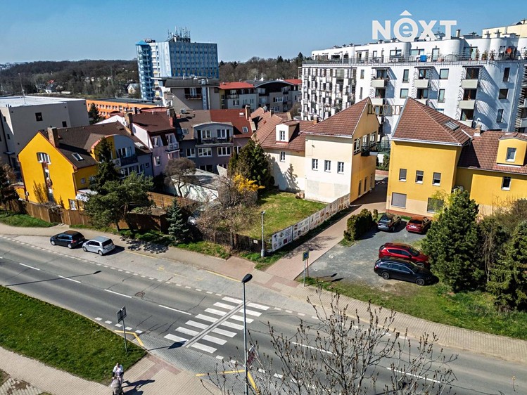 Prodej stavebního pozemku 230 m² - foto 6