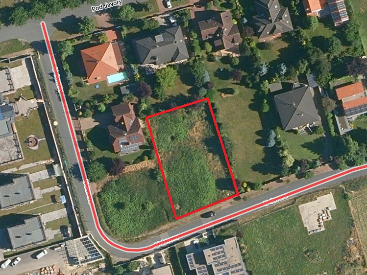 Prodej stavebního pozemku 1 214 m² - foto 2