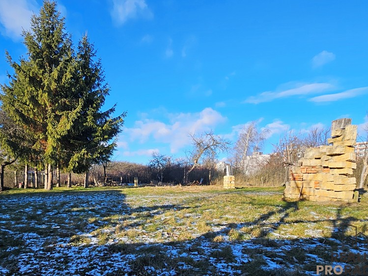 Prodej  stavebního pozemku 769 m² - foto 8