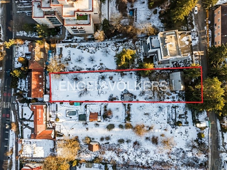 Prodej stavebního pozemku 1 575 m² - foto 2