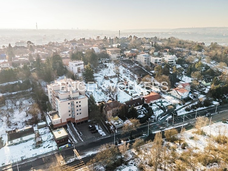 Prodej stavebního pozemku 1 575 m² - foto 4