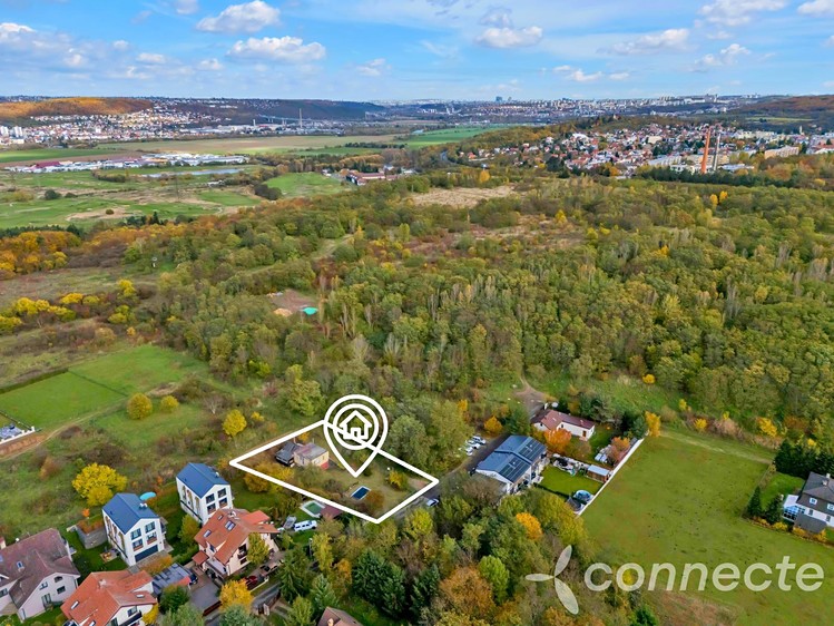 Prodej stavebního pozemku 1 270 m² - foto 5