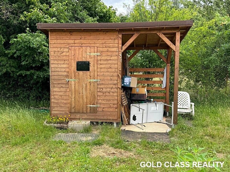 Pronájem zahrady 330 m² - foto 2