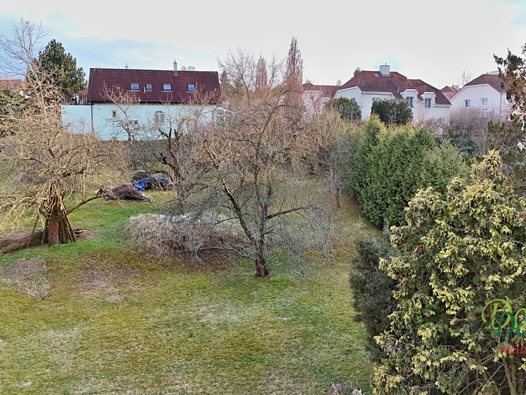 Pronájem zahrady 1 000 m² - foto 2