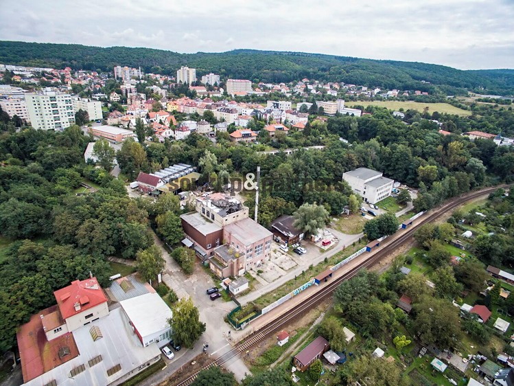 Pronájem komerčního pozemku 5 700 m² - foto 3