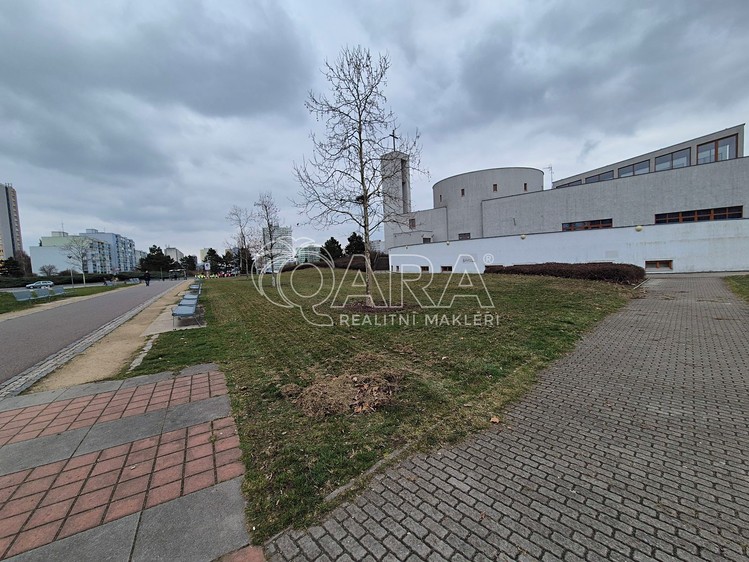 Pronájem pozemku 2 000 m² - foto 7