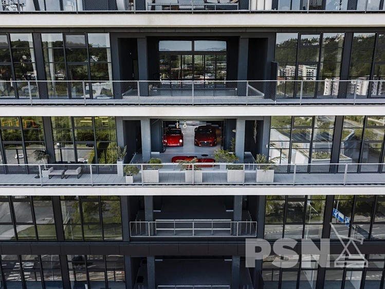 Prodej kanceláře 132 m² - foto 1