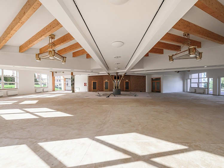 Prodej obchodního prostoru 1 228 m² - foto 3