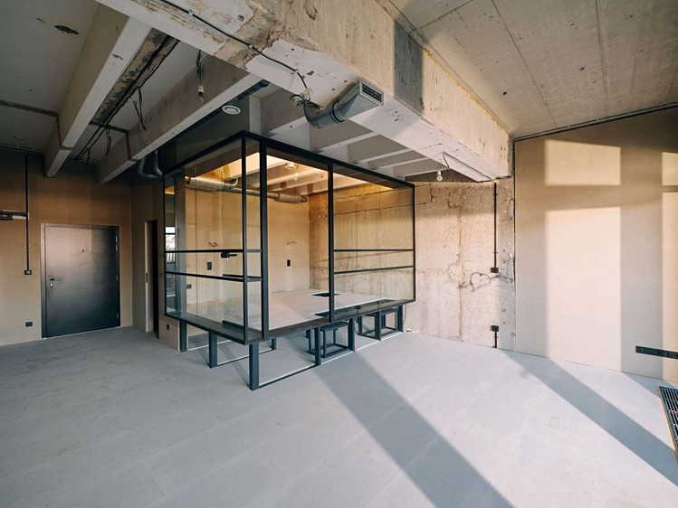 Prodej kanceláře 96 m² - foto 1