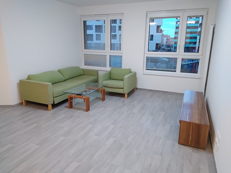Prodej kanceláře 71 m² - foto 8